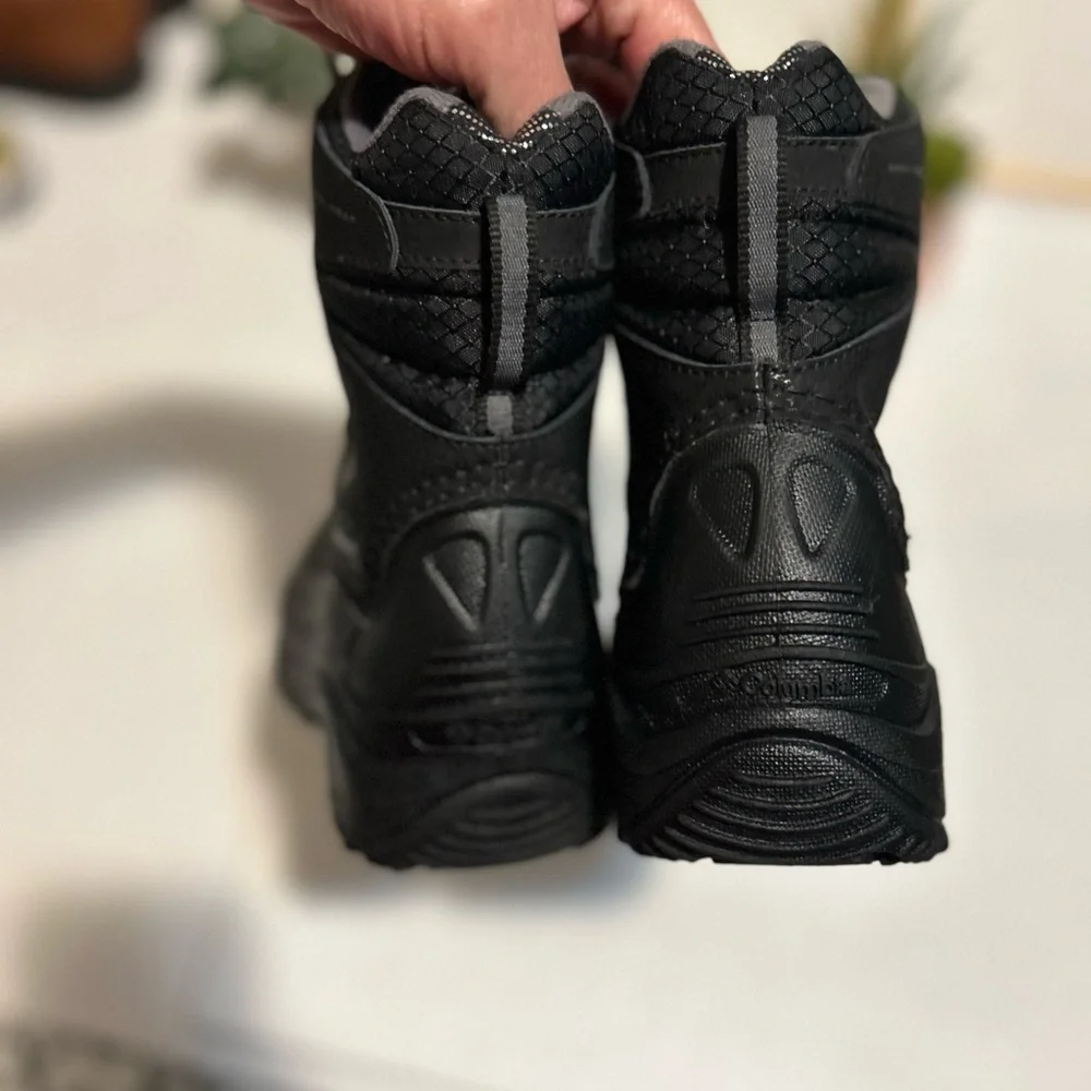 Columbia Black Insulated Waterproof Lace-Up Boots